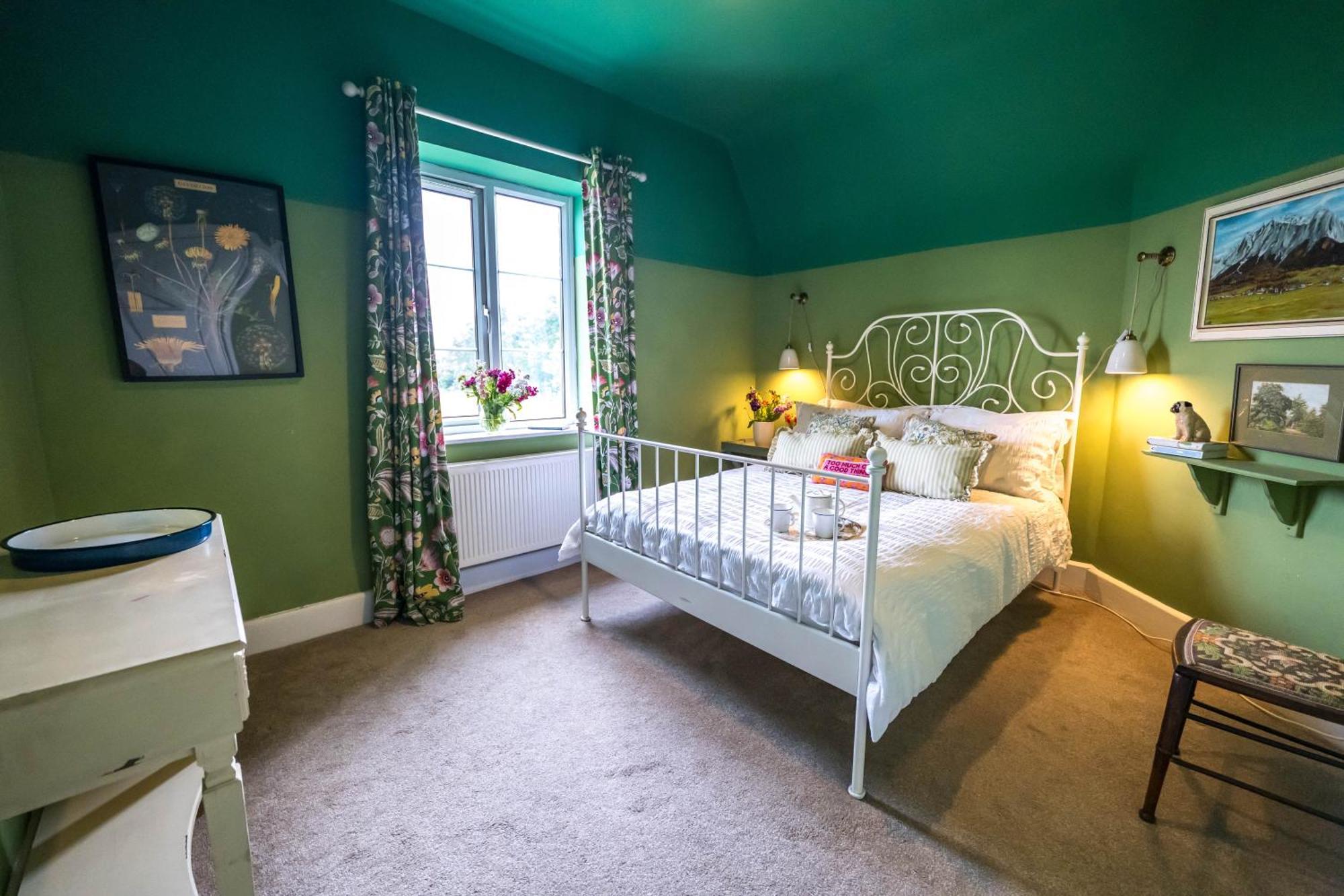 Large Country Cottage, Sleeps 8 - Spa Facilities, Garden Bar, Catering Services, Free Parking, Nature Reserve, Hen Parties Scunthorpe Extérieur photo